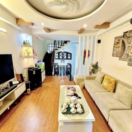 BÁN NHÀ VU TRỌNG PHỤNG ! SIÊU NET .40M.5T.3,5M MT GIÁ 9 TỶ .