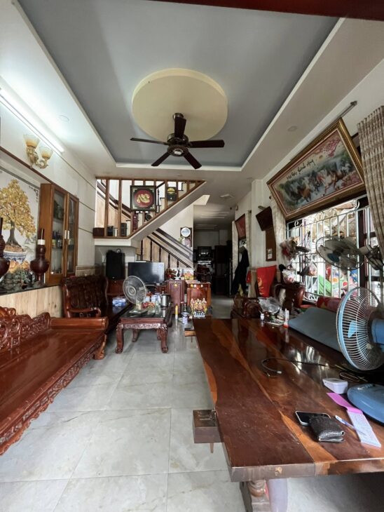 ????????CHÍNH CHỦ CẦN BÁN GẤP NHÀ 2 TẦNG BTCT + (TẶNG KÈM 2 CĂN NHÀ CẤP 4 ĐANG CÓ DÒNG TIỀN 10 TRIỆU/