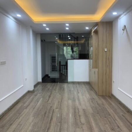 NHÀ ĐẸP PHẠM NGỌC THẠCH, QUẬN ĐỐNG ĐA, 40M2, 6T, NGÕ TO NHƯ PHỐ – GẦN VINCOM, GẦN CÁC BV VÀ ĐH LỚN
