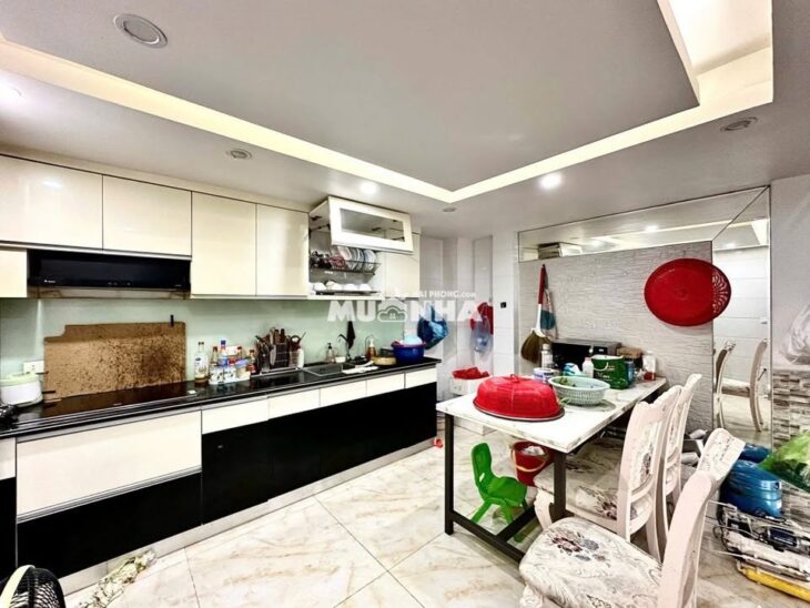 Nhà phân lô 7C Lê Hồng Phong, 40m 4 tầng, đường 8m, Giá 3.85 tỉ, độc lập dân xây