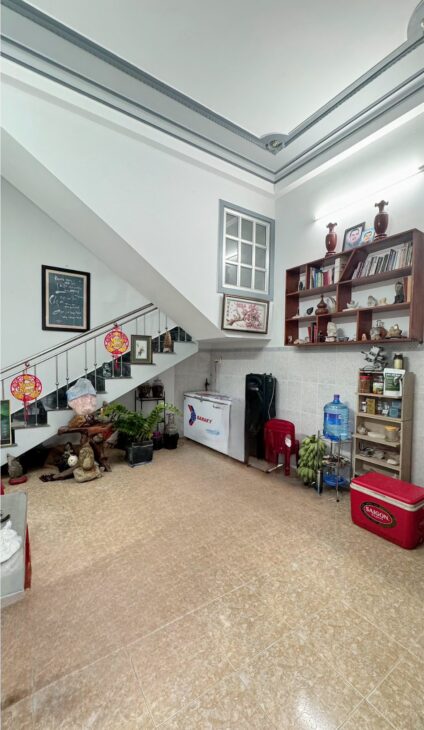 BÁN NHÀ 2 TẦNG MẶT TIỀN ĐƯỜNG PHẠM VĂN ĐỒNG – VĨNH HOÀ NHA TRANG 6TY2