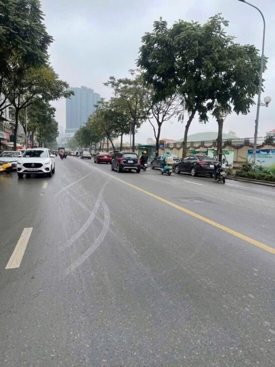 LÊ TRỌNG TẤN_THANH XUÂN_50M_5 TẦNG_CUNG ĐIỆN HOÀNG GIA_PHÂN LÔ_LÔ GÓC_NGÕ THÔNG_DÂN TRÍ CAO_GIÁ