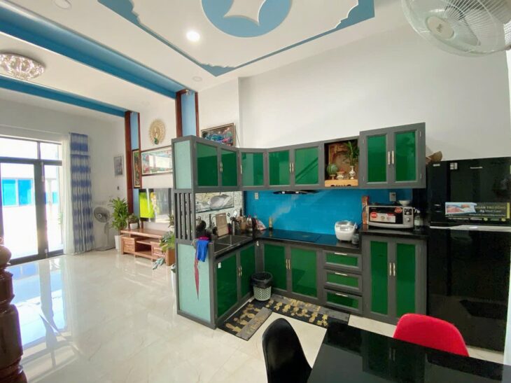 BÁN NHÀ 2 TẦNG HẺM Ô TÔ PHƯỜNG NGỌC HIỆP NHA TRANG