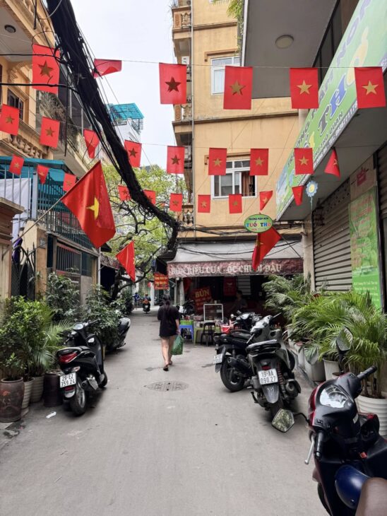 TÒA BUILDING ĐỐNG ĐA – 9 TẦNG THANG MÁY – LÔ GÓC – KINH DOANH – DÒNG TIỀN CAO