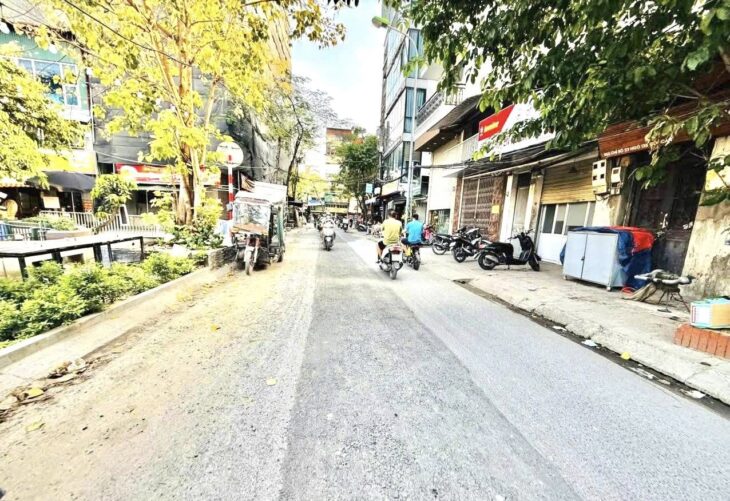 Mảnh Đất Hiếm-View Hồ Ngõ 135 Đội Cấn (Ngọc Hà) 95m/ MT 4.2m 36.8 Tỷ,Ôtô tránh