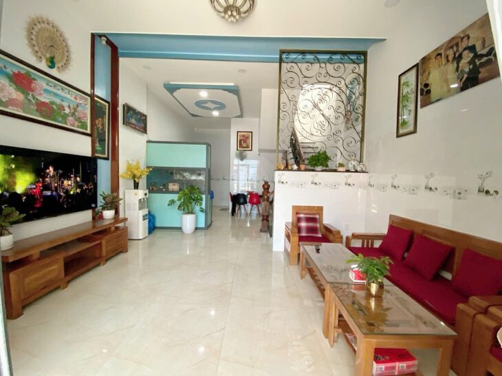 BÁN NHÀ 2 TẦNG HẺM Ô TÔ PHƯỜNG NGỌC HIỆP NHA TRANG