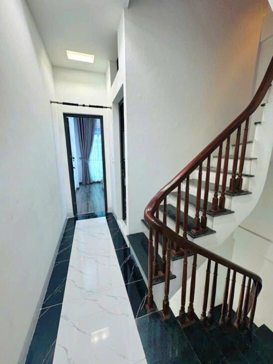 NHÀ ĐẸP KHƯƠNG ĐÌNH – Ô TÔ VÀO NHÀ – MẶT NGÕ KINH DOANH – GẦN PHỐ – NGÃ TƯ SỞ – 41M*5T