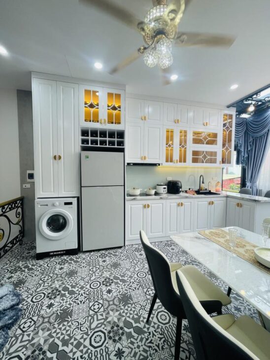 BÁN NHÀ TT ĐỐNG ĐA, PHỐ LƯƠNG ĐÌNH CỦA, 35M2, 4T THANG MÁY, NGÕ THÔNG – GẦN PHỐ – FULL NỘI THẤT,