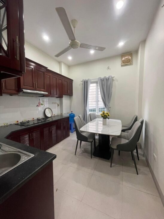 BÁN NHÀ HAI BÀ TRƯNG – NGÕ THÔNG – Ô TÔ TRÁNH – 43M2 – CHỈ 11 TỶ