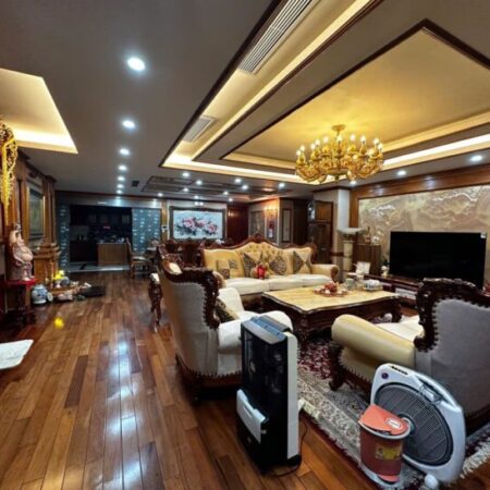 💥💥25 tỷ Sở hữu Penthouse N07 KĐT Dịch Vọng 309m2 Nội thất choáng ngợp
