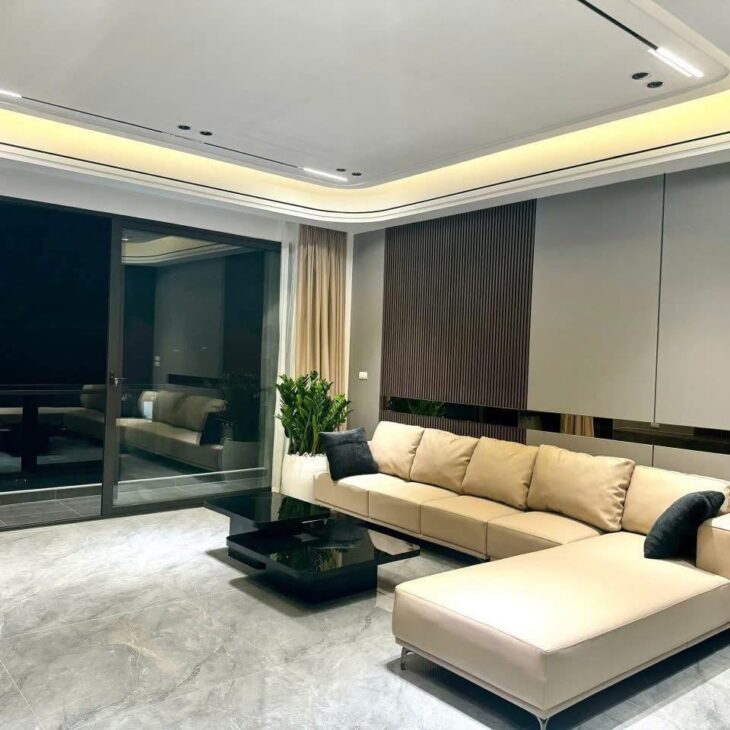 NGÕ VIP MINH KHAI HAI BÀ TRƯNG – Ô TÔ TRÁNH – KINH DOANH ĐỈNH – 7 CHỖ VÀO NHÀ Nhà đẹp – Chủ tự