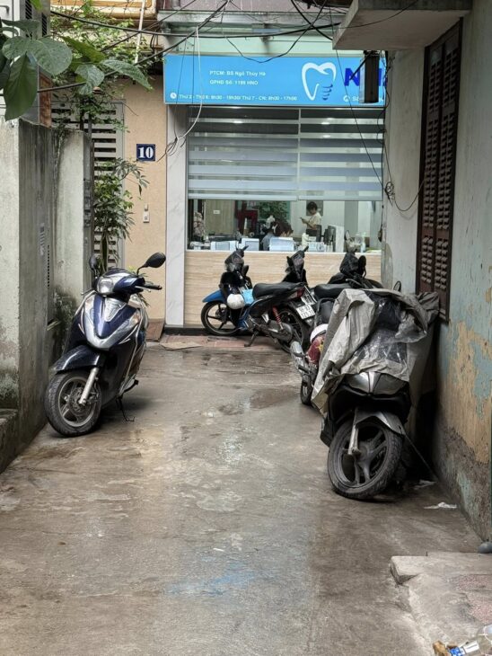 BÁN NHÀ NGUYỄN THỊ ĐỊNHN . 40M 5T MT6 GIÁ 10,8 TỶ ĐANG KINH DOANH GẦN Ô TÔ TRÁNH