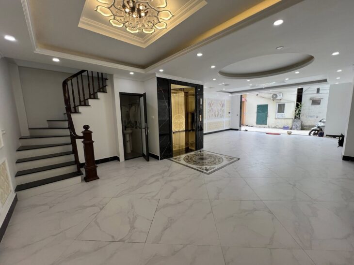 Bán Nhà Long Biên 75m x 6 Tầng Thang Máy Mt 6.1m Gara Ô Tô Giá 15.6 Tỷ.