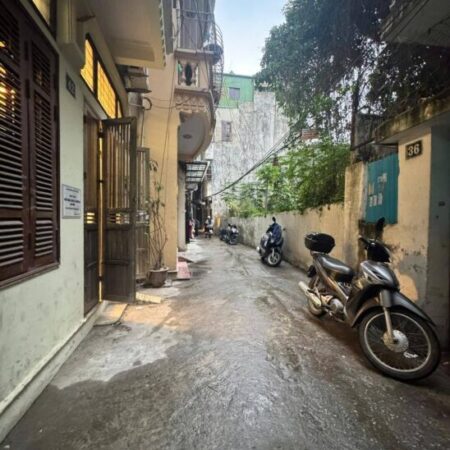 [SIÊU HIẾM-GIÁ HỢP LÝ] Bán nhà Hoàng Cầu 49m, 5Tầng,MT 5m 12.5 Tỷ,Sổ vuông vắn