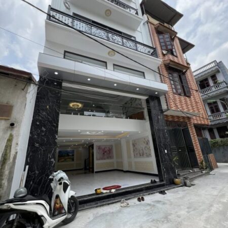 Bán Nhà Long Biên 75m x 6 Tầng Thang Máy Mt 6.1m Gara Ô Tô Giá 15.6 Tỷ.