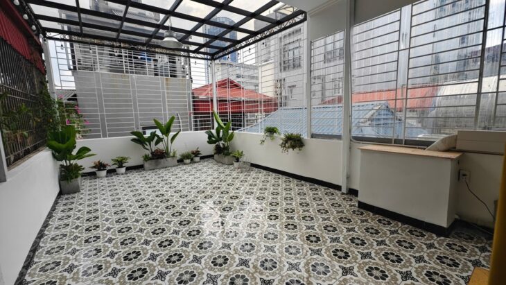 BÁN NHÀ PHÂN LÔ PHỐ THÁI HÀ, ĐỐNG ĐA, 45M2, 5T, THANG MÁY, Ô TÔ VÀO NHÀ, 2 THOÁNG TRƯỚC SAU. Ở SƯỚNG