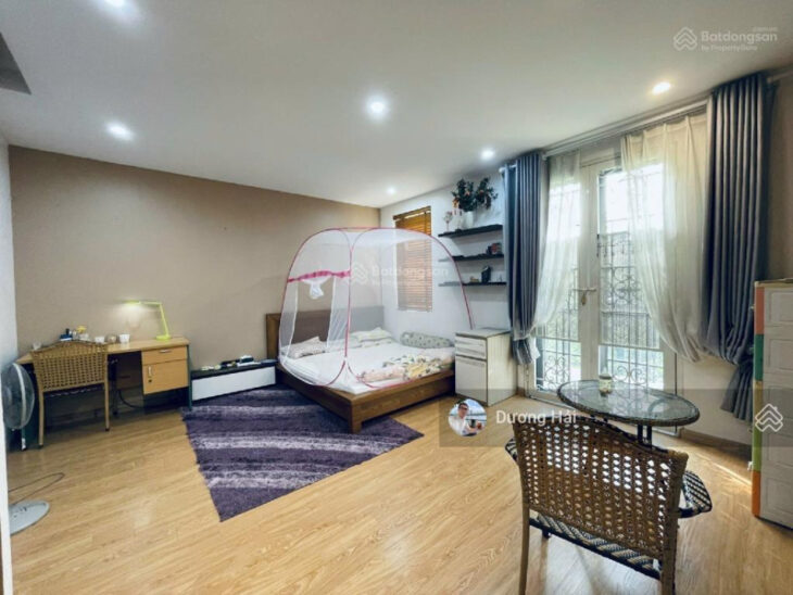 Bán nhà riêng tại Phố Nghĩa Đô – Cầu Giấy 70m Mt 15m – Lô Góc Hàng Xóm Starlake – Ô tô Vỉa Hè