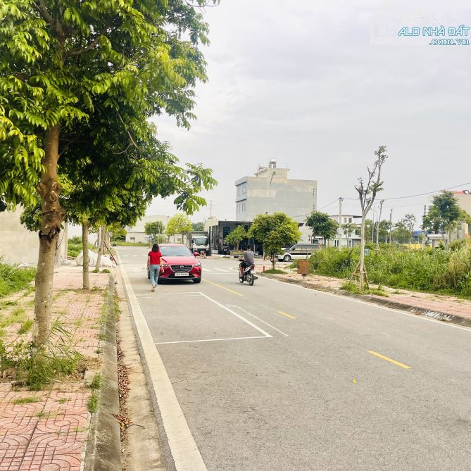 Bán đất KĐT Ford Tứ Minh Hải Dương – Trục chính kinh doanh tốt, giá 2.25 tỷ