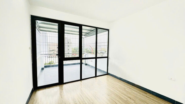 BÁN NHÀ 5 TẦNG, 6 PHÒNG NGỦ, VỊ TRÍ VÀNG THƯỢNG THANH – LONG BIÊN – GIÁ NHỈNH 8TỶ