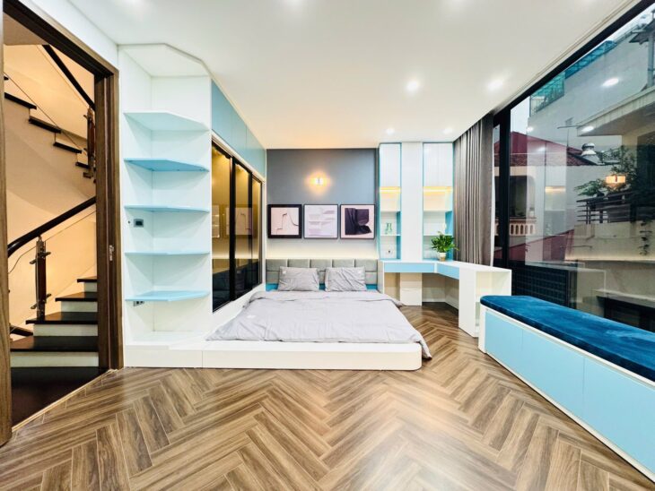 GARA Ô TÔ KINH DOANH – TOÀ BUILDING HOÀNG VĂN THÁI – 6 TẦNG – 12.9 TỶ – MẶT TIỀN 5.3M