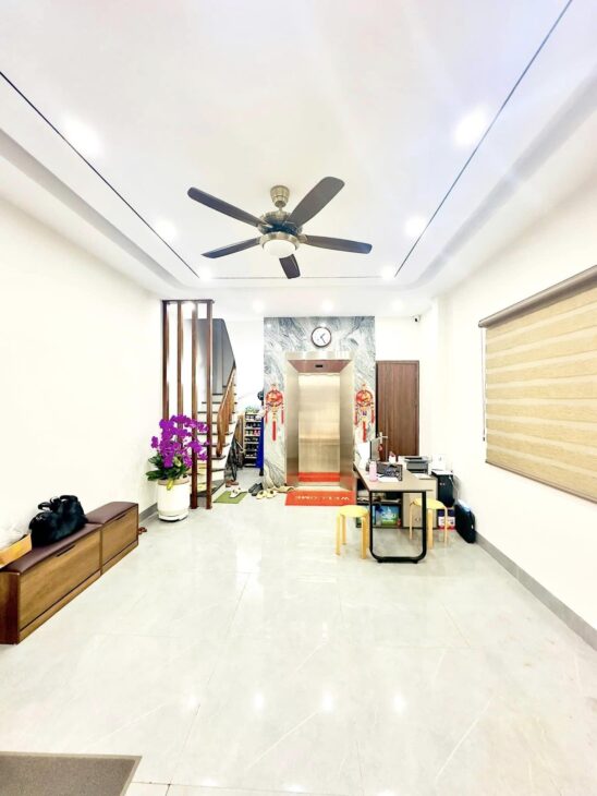 Bán nhà LẠC LONG QUÂN oto tránh thangmáy – kinh doanh –văn phòng- 95 M 6tầng 27.2 tỷ