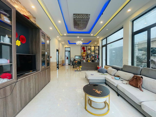 SỤP HẦM CĂN BIỆT THỰ SÂN VƯỜN 250M² – KĐT GOLDEN HILL, LIÊN CHIỂU, ĐÀ NẴNG – CHỈ 6 TỶ