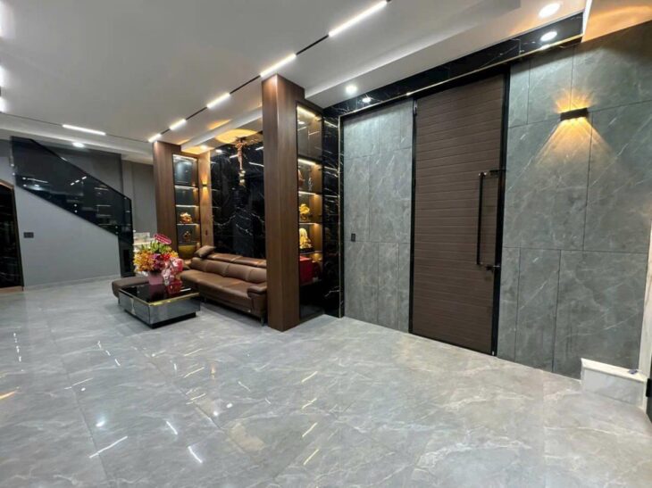 Siêu Phẩm Nhà Phố, MT Nội Bộ, VIP Lạc Long Quân, Tân Bình 35m2 chưa đến 9 tỷ