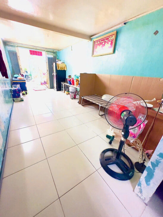 Nhà 56.5m2 hẻm Tùng Thiện Vương P13Q8, giá 3.88 tỷ