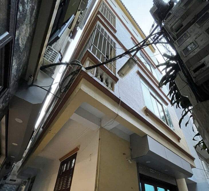 Cần bán nhà Lô Góc 62m x 4 tầng ngõ 124 Vũ Trọng Phụng cực hiếm