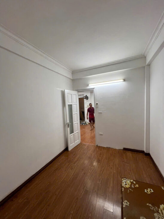 Bán căn 2Pn 46m cực đẹp tại 73 Hoàng Ngân, Thanh Xuân