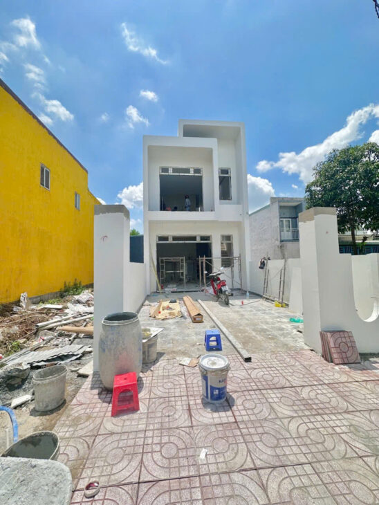 Bán nhà 2 tầng mặt phố tại Tân Bình, Vĩnh Cửu, Đồng Nai, giá cực chất 2,2 tỷ, 110m2
