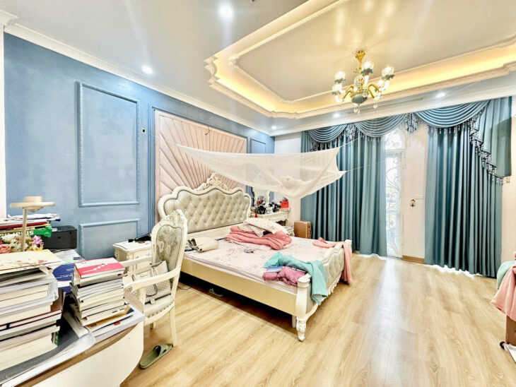 BÁN BIỆT THỰ VƯỜN ĐÀO – 281M² x 5 TẦNG – VIEW VƯỜN HOA – THANG MÁY – NỘI THẤT XỊN – GIÁ 129 TỶ