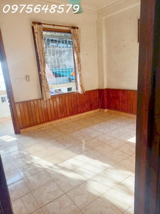 Bán căn hộ tập thể ngõ Thịnh Hào 120m 3 ngủ Ở sướng giá mềm
