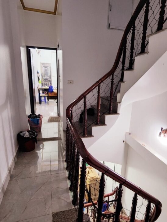 Bán nhà Vũ Hữu, Thanh Xuân, ngõ ba gác tránh, 30m ô tô, 2 mặt thoáng, 46m2, 7.5tỷ