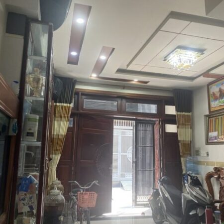 Bán nhà 4 tầng, 52m², 4PN, 4WC, Hiệp Bình Phước, Thủ Đức, 7.55 tỷ