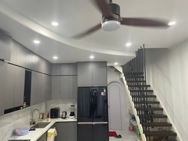 Bán nhà 56m², 2 tầng, 3PN, 3WC, Q.9, 4.69 tỷ, sổ hồng