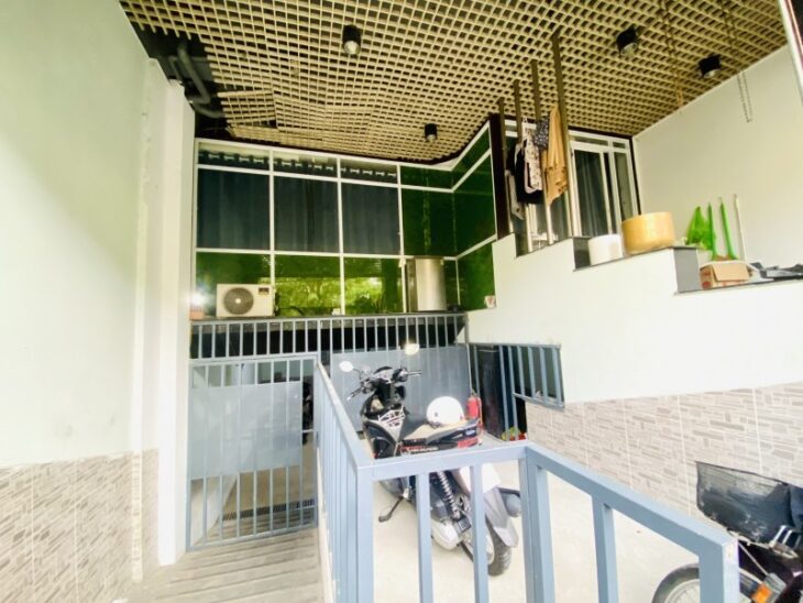 TOÀ NHÀ 7 TẦNG CÓ HẦM PHẠM HUY THÔNG, BAO GỒM 16 PHÒNG CHO THUÊ.