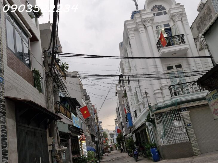 Bán NP mặt phố Lã Xuân Oai, 4,6 tỷ, 50,2m2, Q9, HCM Chính chủ Hot!