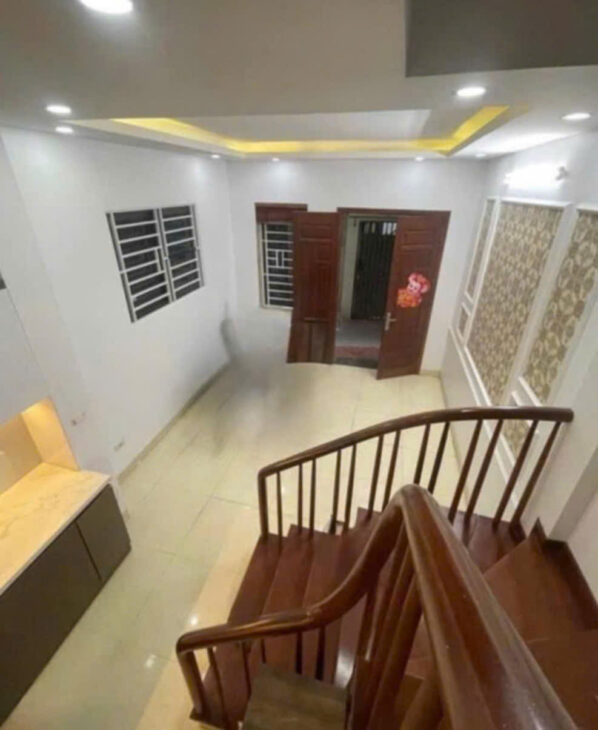 NHÀ CỰC ĐẸP PHÁO ĐÀI LÁNG – LÔ GÓC, NGÕ THÔNG, TẶNG NT – 35M2, 7,6 TỶ