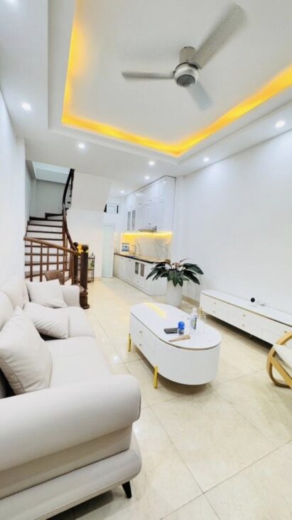 NHÀ ĐẸP GẦN NGÃ TƯ HÀNG XANH-55m2 – 3PN- 1 CĂN RA HXH-CHỈ 4.9 TỶ