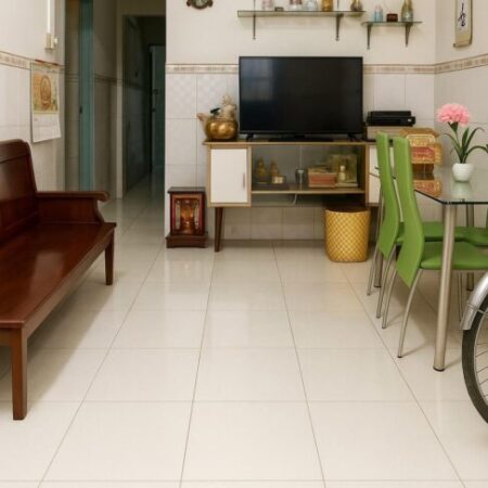 CHÍNH CHỦ BÁN GẤP NHÀ HẺM Ô TÔ NGUYỄN VĂN QUÁ