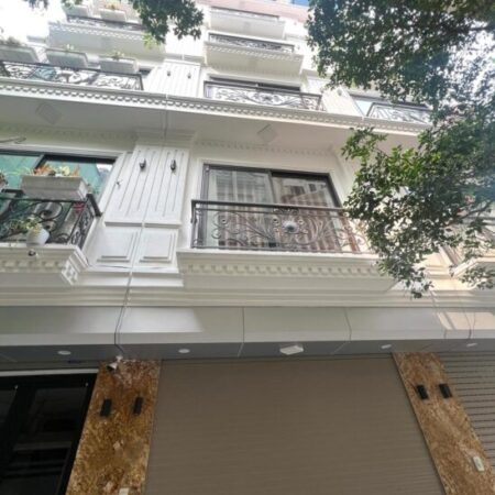 NHÀ MỚi ĐẸP PHÙNG CHÍ KIÊN – CẦU GIẤY – THANG MÁY – ÔTÔ VÀO NHÀ– 45m2*6T