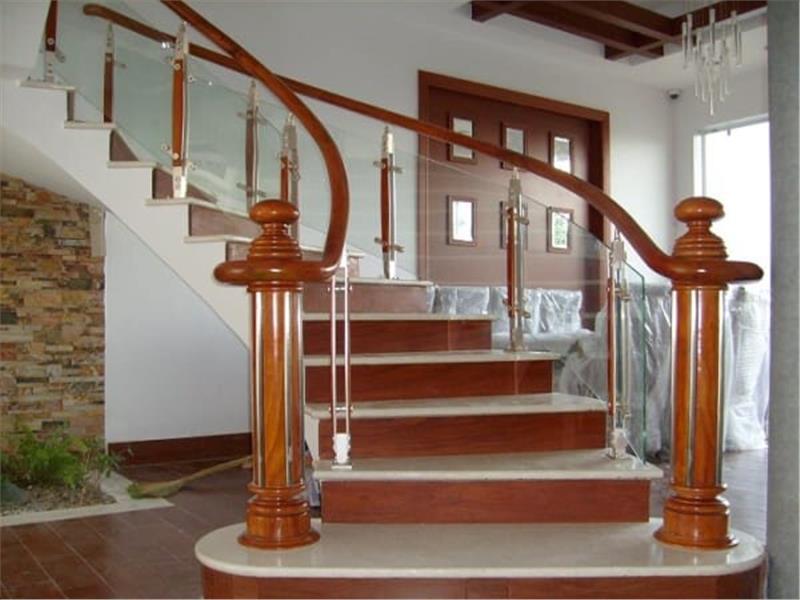 BÁN NHÀ PHỐ TRẦN DUY HƯNG QUẬN CẦU GIẤY, Ô TÔ TRÁNH 40M2 4 TẦNG 18 TỶ