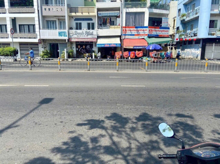 Bán Nhà Mặt Tiền Nguyễn Văn Luông, Quận 6 – Vỉa Hè 3m – Cho Thuê Spa 10tr/Tháng