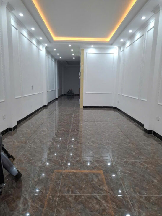 Bán nhà Chu Huy Mân -OTO TRÁNH – LÔ GÓC – THANG MÁY – KINH DOANH – 65m² x 5 tầng -nhỉnh 13 tỷ