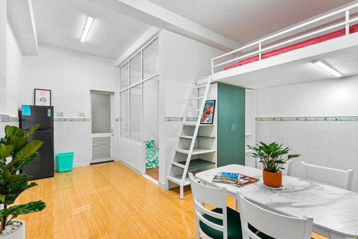 CHO THUÊ CĂN HỘ DỊCH VỤ 2PN – 2WC- 50M2 – PHAN VĂN HÂN P17