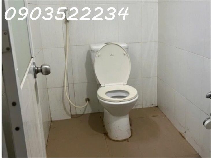 Bán nhà mặt phố Võ Văn Hát, 5,35 tỷ, 113m2 view đẹp, Q9, HCM