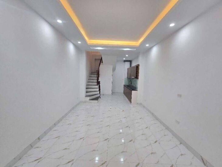 LÔ GÓC – TRẦN KHÁNH DƯ – NGÕ XE 3 GÁC – 42m2 – 6,35 TỶ – FULL NỘI THẤT