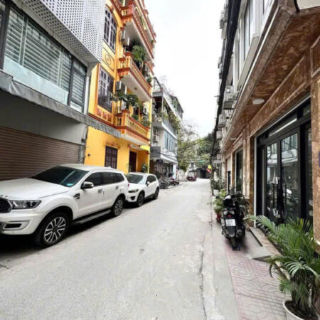 NHÀ MỚI ĐẸP 7 TẦNG THANG MÁY – PHỐ TRUNG KÍNH, CẦU GIẤY – 66M² – Ô TÔ – KD TỐT – GIÁ 24.5 TỶ