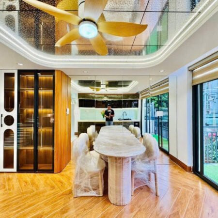 Bán Nhà Nguyễn Văn Khối – Hẻm Xe Tải 1 Trục – GARA ÔTÔ – 5 TẦNG/4PN Chỉ 7.49 Tỷ TL!